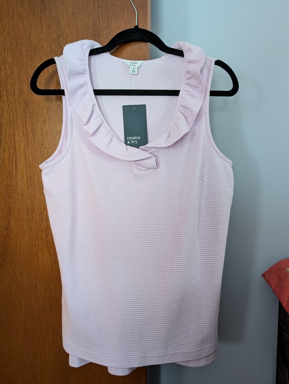crown & ivy NWT Lavender Striped / Ruffled Collar Sleeveless Tank Women's Size M
